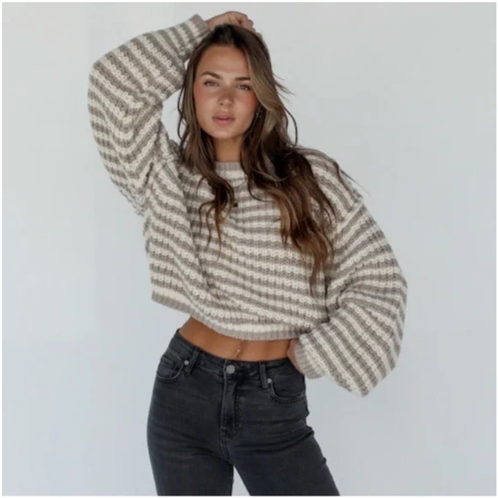 zoco karma sweater in brown stripe🤎🤍